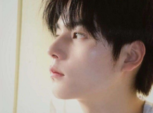 烨字取名的寓意 烨字男孩最佳组合名字