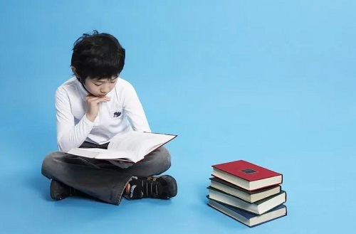 姓陈起名大全男孩名字 姓陈名字简单大气男孩